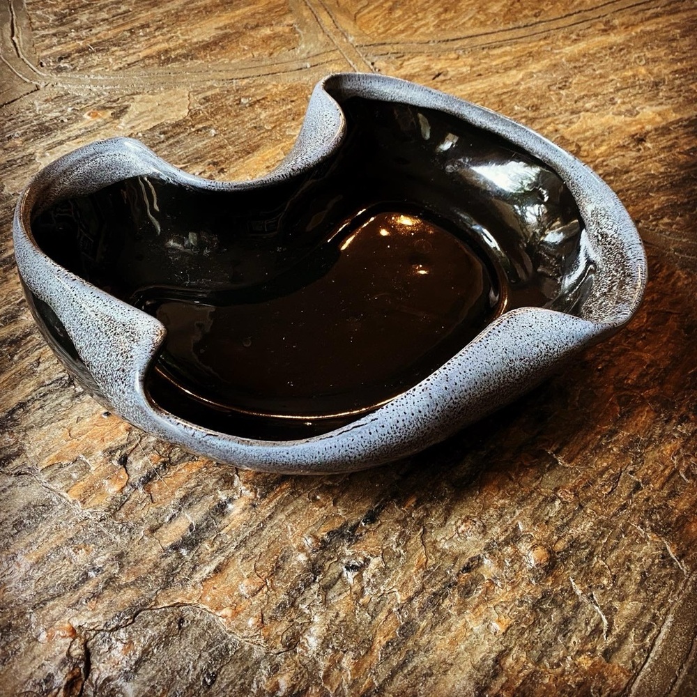 Vintage Beauceware Black and Grey Pottery Bowl. Made in Canada.